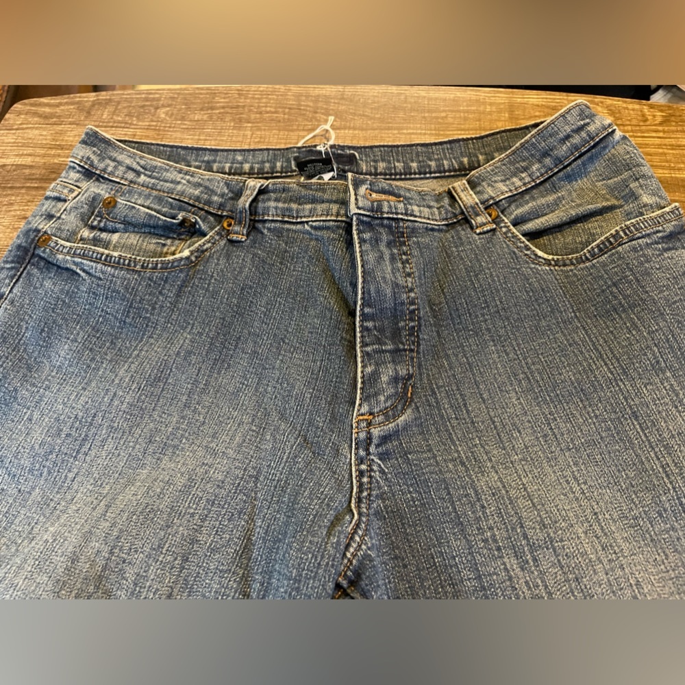 Jag jeans trouser style with baby bootcut size 14.